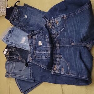 Bundle of Old Navy Jeans Size 5